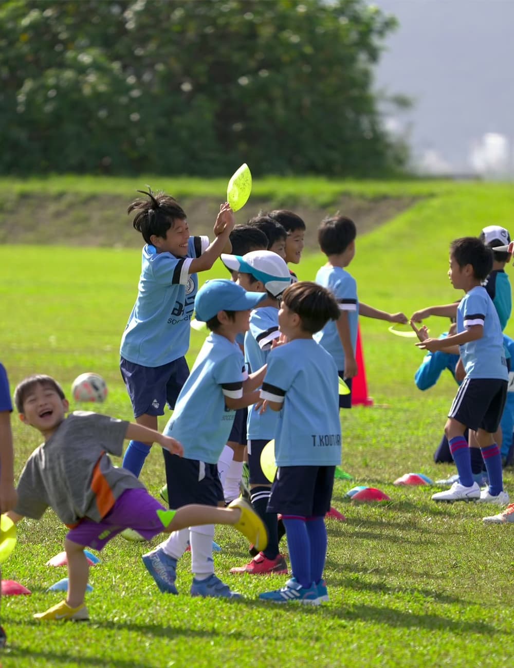 あいさつしている写真